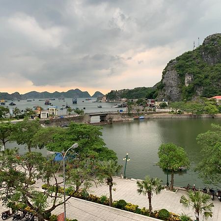 Cat Ba Rosalia Hotel Dong Khe Sau Eksteriør billede