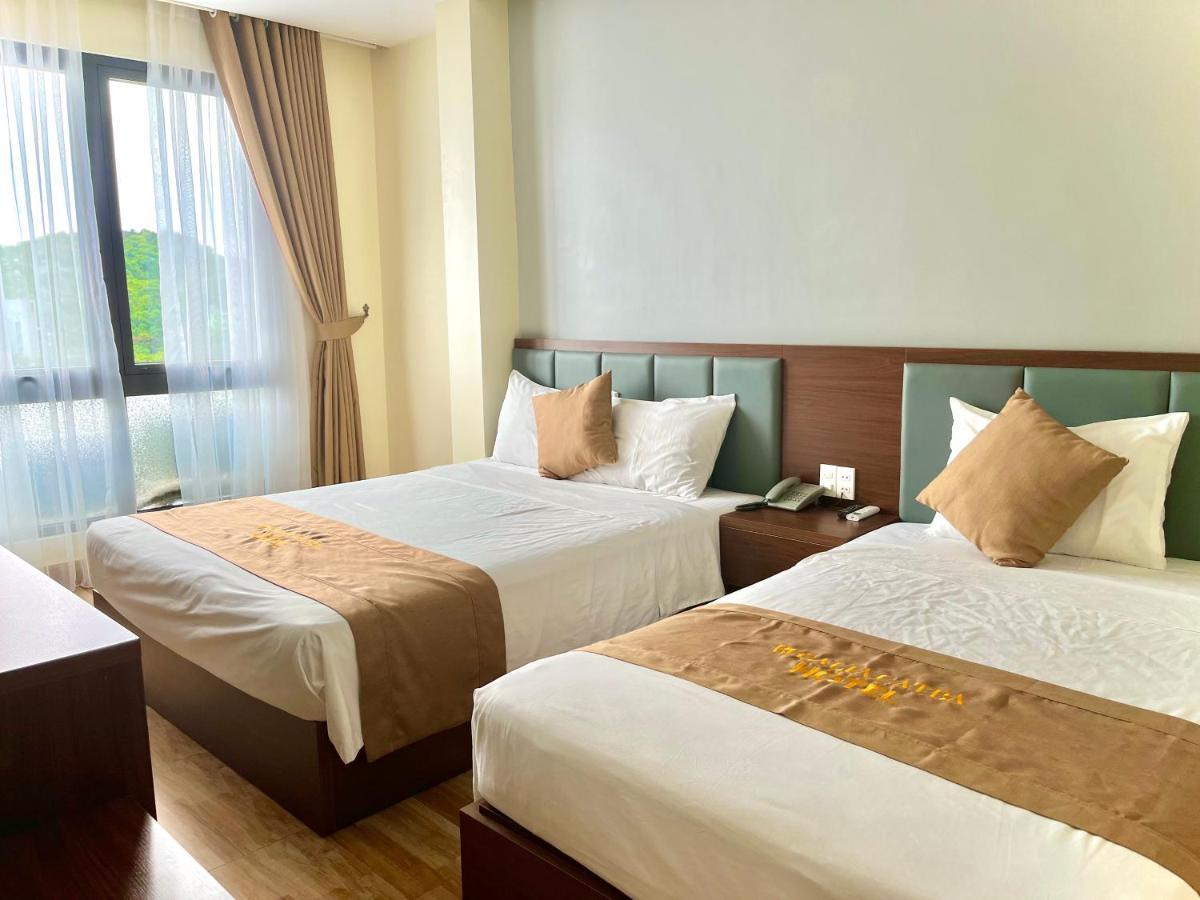 Cat Ba Rosalia Hotel Dong Khe Sau Eksteriør billede