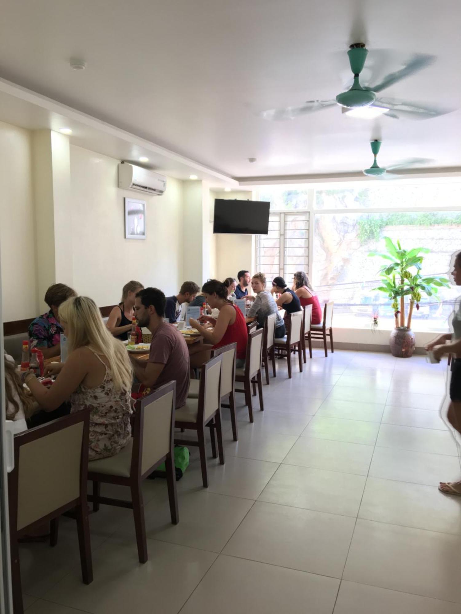Cat Ba Rosalia Hotel Dong Khe Sau Eksteriør billede