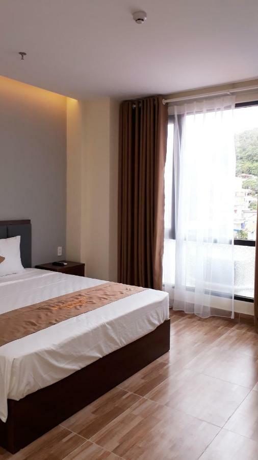Cat Ba Rosalia Hotel Dong Khe Sau Eksteriør billede
